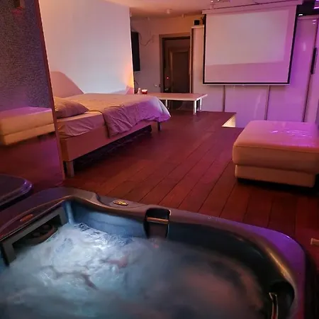 Jacuzzi Vaki