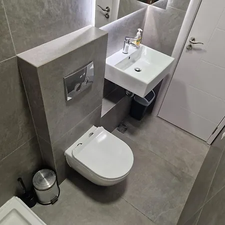 Jacuzzi Vaki Apartament *